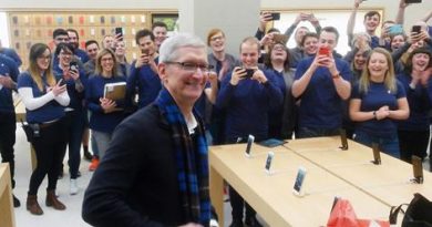 CEO Apple : បើអ្នកធ្វើការដើម្បីតែលុយ អ្នកនឹងគ្មានថ្ងៃសប្បាយចិត្តឡើយ CEO Apple : បើអ្នកធ្វើការដើម្បីតែលុយ អ្នកនឹងគ្មានថ្ងៃសប្បាយចិត្តឡើយ